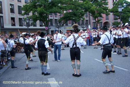 05csd_parade003