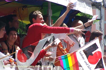 05csd_parade053