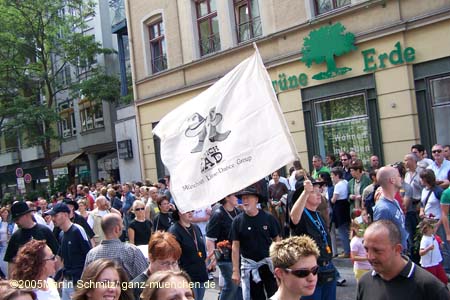 05csd_parade100