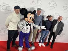 230417disney100-085