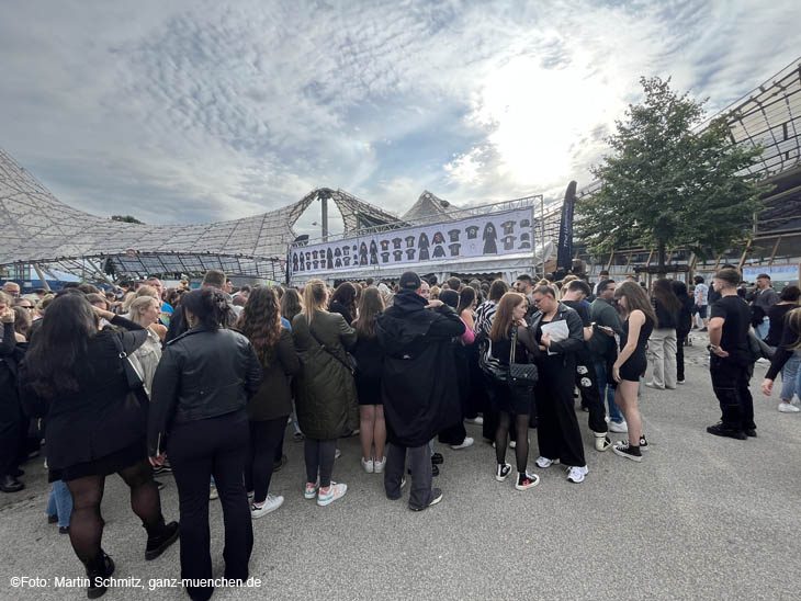 230804weeknd-oly001