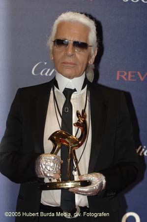 HBejFO3a_lagerfeld