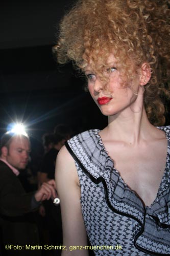 070329fashion_tv086