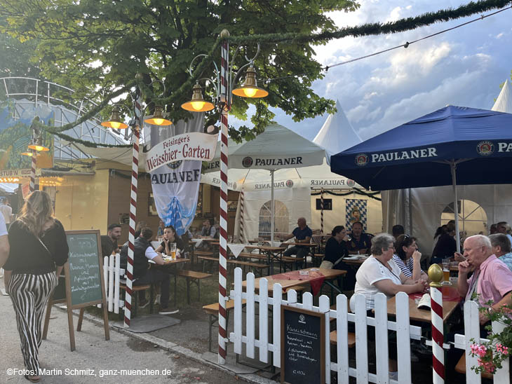 Feisingers Kas und Weinstubn mit Weißbiergarten auf dem Karlsfelder Siedlerfest 2022 (©Foto.Martin Schmitz)