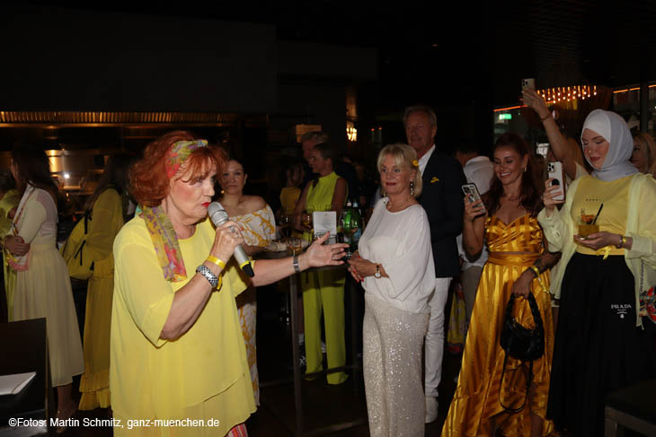 230712waca-yellow046