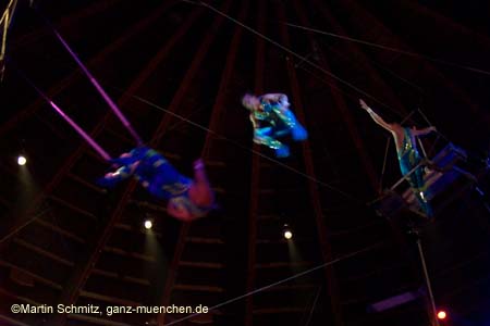 051225circus_krone054