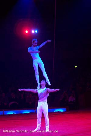 051225circus_krone141