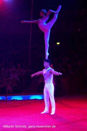 051225circus_krone149
