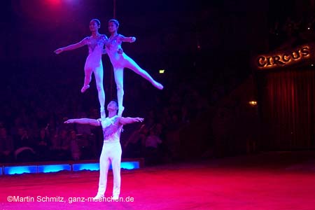 051225circus_krone159