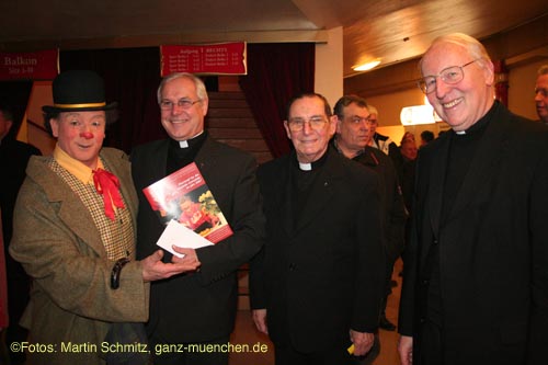 070201krone_besucher11