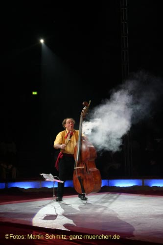 070201krone_clowns09