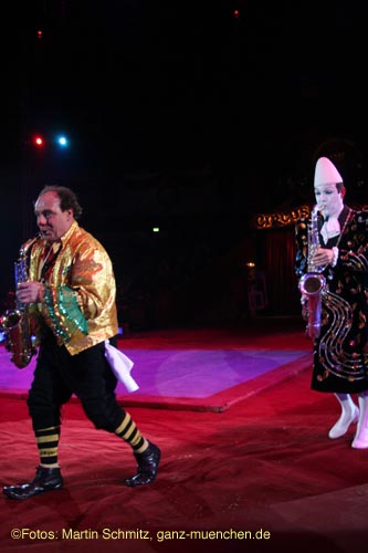 070201krone_clowns13