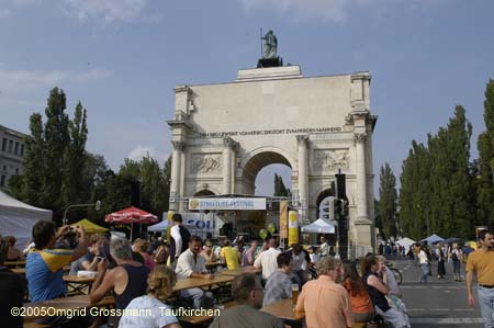 050903streetlife011