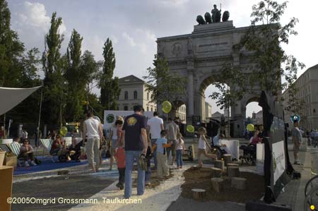 050903streetlife022