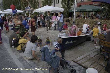 050903streetlife041