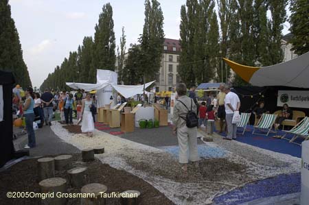 050903streetlife046