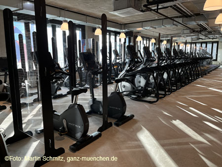 220113golds_gym005