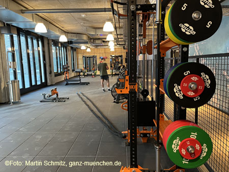 220113golds_gym021