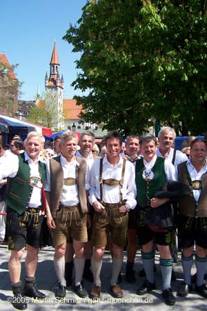 05maibaum_viktualienmarkt36