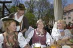 060501brunnwart_maibaum61