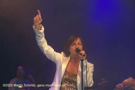 050819gianna_nannini19