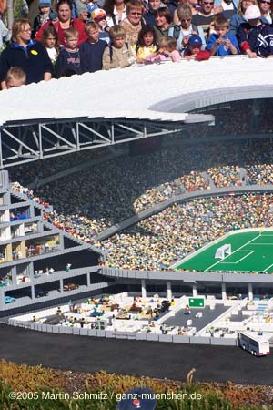 050512legoland_arena31