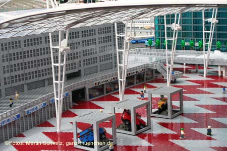 060406legoland_minland15