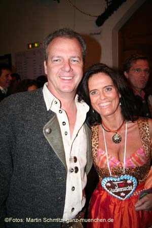 060520nacht_tracht03