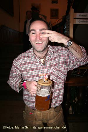 060520nacht_tracht09
