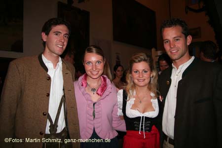 060520nacht_tracht34