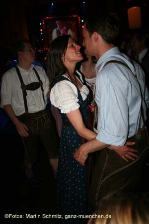 060520nacht_tracht38