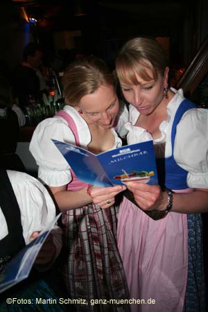 060520nacht_tracht55