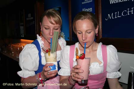 060520nacht_tracht59