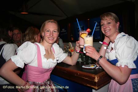 060520nacht_tracht63