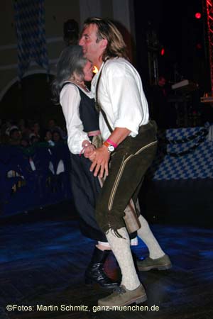 060520nacht_tracht81