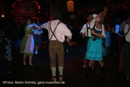 060520nacht_tracht84