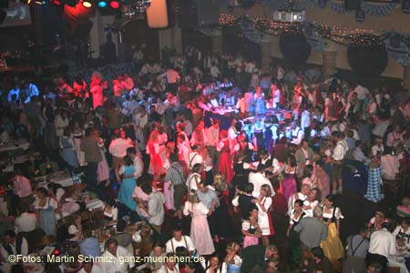 060520nacht_tracht88