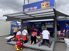 24079dutch-fanwalk073