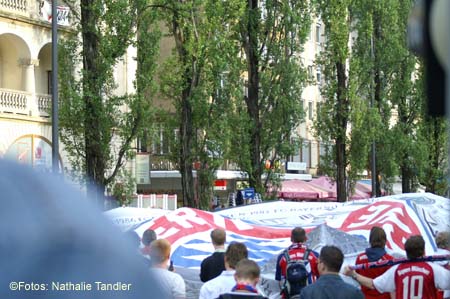 060513fcb_konvoi_nt04