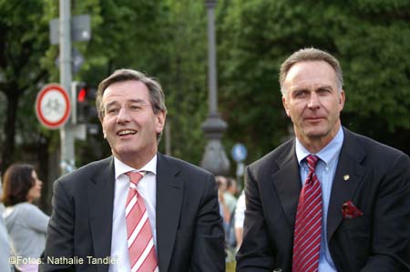 060513fcb_konvoi_nt24