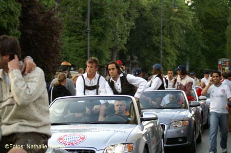060513fcb_konvoi_nt26