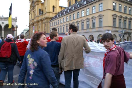 060513fcb_konvoi_nt47