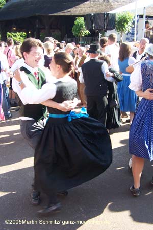 050717kocherlball180