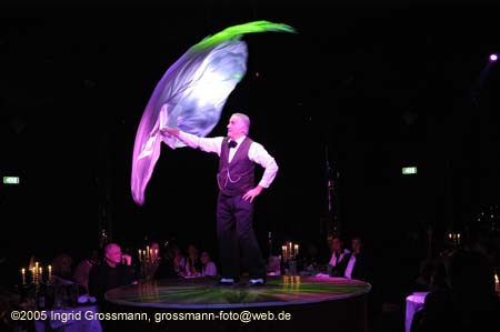 051108palazzo_lilalu57