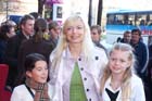 051030elch_premiere11
