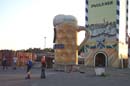 030804wiesnaufbau_q06w0007