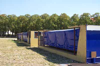 030823wiesnaufbau_q17