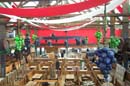 030903wiesnaufbau2_q010006