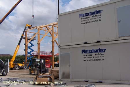 050708wiesnaufbau18