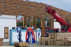 050722wiesn_braeurosl01